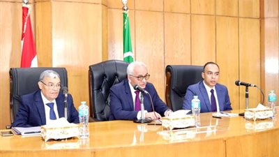 حجازى: السياسة العامة للحكومة المصرية قائمة على التكامل بين الوزارات بعضها البعض