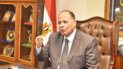 محافظ أسيوط يصدر قرارا بالتعريفة الجديدة للمواصلات الداخلية والخارجية 