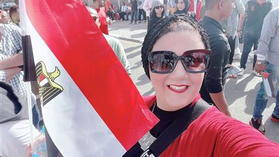 داليا الحزاوي تقدم  التحية والتقدير للرئيس عبد الفتاح السيسي القائد الاعلي للقوات المسلحة في ذكري ثورة ٣٠ يونيو 