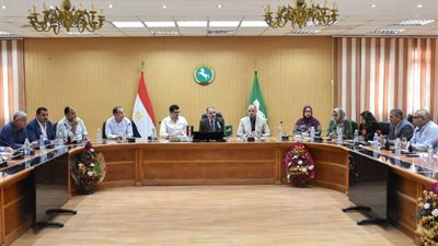 محافظ الشرقية يُشدد على إسراع الخطى في إنهاء ملفات التصالح وتقنين أوضاع أراضي أملاك الدولة