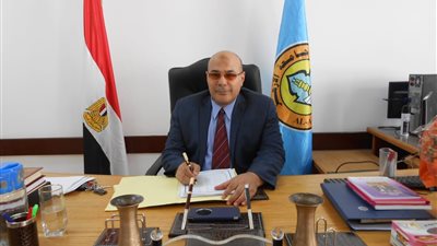 «السعيد» يهنئ الدكتورة نشوى إبراهيم لحصولها على الدكتوراة في النقد والأدب