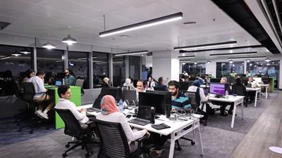 الدكتور/ عمرو طلعت وزير الاتصالات وتكنولوجيا المعلومات يفتتح أول مركز للابتكار لشركة ديلويت فى مصر بسعة قصوى 5000 متخصص
