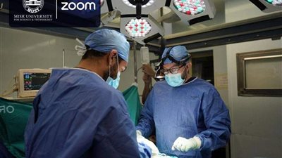 منصة Zoom تعقد شراكة استراتيجية من جامعة مصر للعلوم والتكنولوجيا لتقديم خاصية البث الحي المباشر للجراحات الطبية