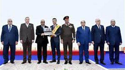 بالتعاون بين القوات المسلحة ووزارة العدل  تخرج الدورة الثانية من المعينين بالهيئات القضائية بعد إتمام دورتهم التدريبية بالأكاديمية العسكرية المصرية