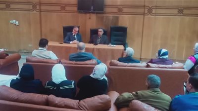 صور .. رئيس «إدارة الدعاة» يعقد اجتماعا لمتابعة ملف استحداث موارد جديدة للمستشفى