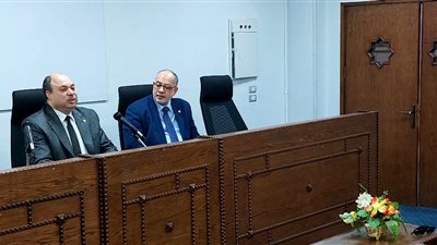 صور .. تكريم اللجان التنظيمية للمؤتمر الدولي العاشر بـ«تربية الأزهر»