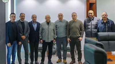 أبو ريدة يجتمع مع حسام وابراهيم حسن