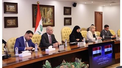 السفير العراقي يشارك في المباحثات الثنائية بين معالي وزيرة الاتصالات ونظيرها في مصر