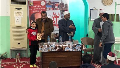 رئيس مدينة نويبع يشهد احتفالية الأوقاف بذكرى الإسراء والمعراج بمسجد الجمارك بمنطقه الميناء 