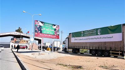 عبور 54 شاحنة إغاثية سعودية جديدة مقدمة للشعب السوري الشقيق منفذ جابر الأردني