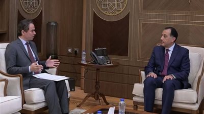 رئيس الوزراء خلال لقائه بالمسلماني : عودة ماسبيرو لسابق عهده حلم نأمل جميعاً تحقيقه