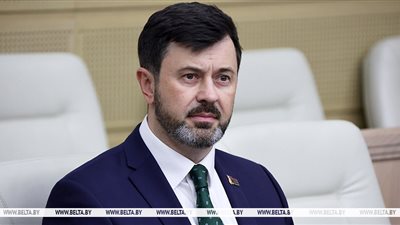 لوكاشيفيتش: منظمة شنغهاي للتعاون ومجموعة البريكس  تشكلان هياكل مهمة في النظام العالمي المتعدد الأقطاب الناشئ