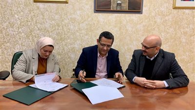 لمكافحة تضليل الإعلام ...«الصحفيين» توقع مذكرة تفاهم للتعاون مع «مجتمع التحقق العربي»