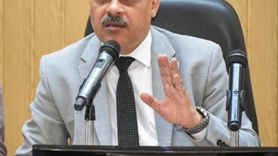 ضبط 7 طن و 500 كيلو دقيق وأسماك وحديد مجهولة المصدر بفاقوس