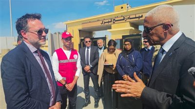السفير الكندى بمصر يلتقى بمحافظ شمال سيناء 