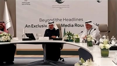 بالصور ...مؤتمر صحفى للدكتور عبدالله الربيعة للحديث عن مركز الملك سلمان للاغاثة الدولية ورصد اهم  مشروعات الدعم والمساعدات الإنسانية 