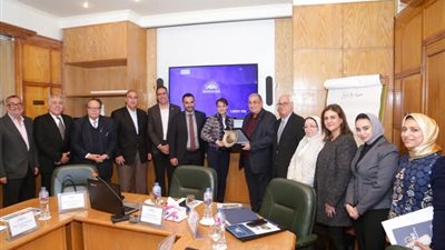 جمعية رجال أعمال إسكندرية تلتقي السفيرة الرومانية لبحث فرص التعاون بين مجتمع الأعمال
