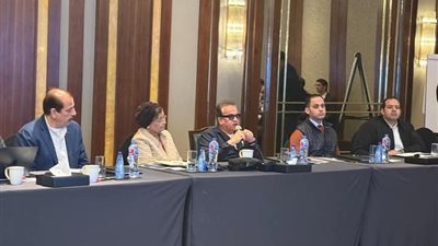 نائب رئيس مجلس الوزراء وزير الصحة يؤكد ضرورة التمهيد التشريعي لتطبيق استراتيجية الصحة الرقمية