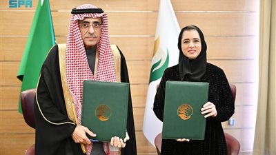 مركز الملك سلمان للإغاثة يوقع اتفاقية تعاون مشترك مع منظمة الصحة العالمية لدعم مرضى القصور الكلوي السودانيين في مصر