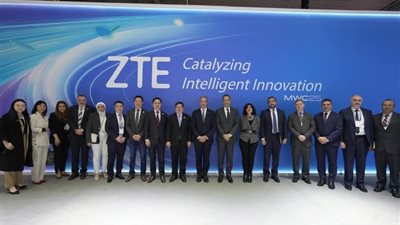وزير الاتصالات وتكنولوجيا المعلومات يبحث مع مسئولى شركات عالمية فرص الاستثمار فى مصر فى مجالات التعهيد والبنية التحتية الرقمية 