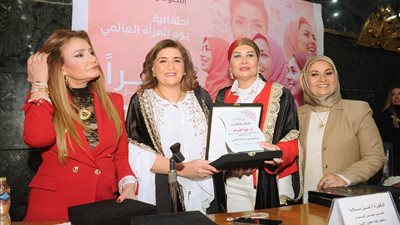 النائبة أمل سلامة: المرأة المصرية رمز العطاء والقوة منذ فجر التاريخ 
