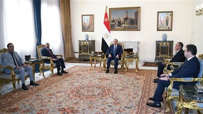 الرئيس السيسي يؤكد على عمق العلاقات مع أريتريا وحرص مصر على تعزيزها في مختلف المجالات 