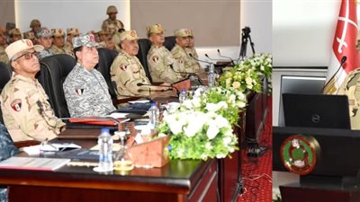 الفريق أول عبد المجيد صقر القائد العام للقوات المسلحة وزير الدفاع والإنتاج الحربى يشهد تنفيذ المرحلة الرئيسية لمشروع مراكز القيادة التعبوى لقوات الدفاع الجوى والقوات الجوية