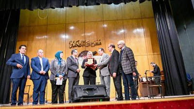 خلال احتفالها بعيد الأم .. نقابة الصحفيين تكرم عددا من الأمهات والصحفيات الفلسطينيات