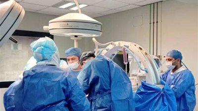 إنجاز طبي جديد بالشرقية...نجاح أول عملية جراحة عمود فقري بمستشفى ديرب نجم 