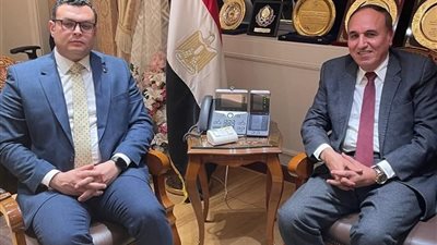 شباب الصحفيين: عبد المحسن سلامة رجل إنجازات لا يعرف الشعارات  1500شقة و328 قطعة أرض أول الهدايا للجماعة الصحفية 