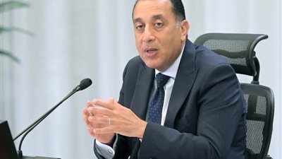 رئيس الوزراء يصل الجابون للمشاركة في حفل تنصيب الرئيس بريس نجيما
