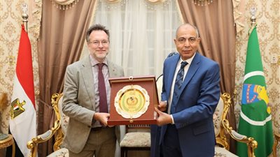 السفير الكندي خلال ويارته لمحافظة المنيا : نتطلع لمزيد من التعاون والعمل المشترك لدعم المشروعات التنموية