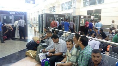 وصول 2740 راكب لمواني البحر الأحمر