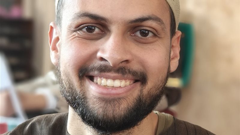 الراحل أسامة أشرف