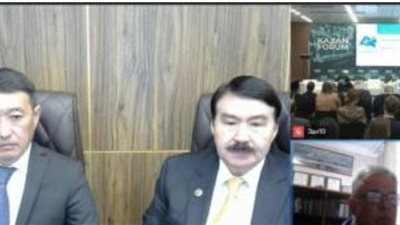 بولات سارسينباييف  يشارك فى  مائدة مستديرة عبر الإنترنت بعنوان  