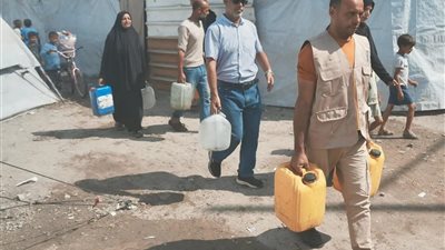 مركز الملك سلمان للإغاثة يوفر كميات من المياه لأهالي قطاع غزة بالتعاون مع برنامج الأمم المتحدة الإنمائي