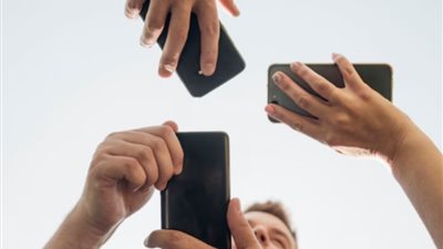 اتجاهات الهواتف المحمولة 2025: كيف يتابع الأردنيون فرقهم المفضلة باستخدام Melbet