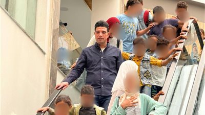 نائب محافظ سوهاج يشارك الأطفال الأيتام في فعاليات يوم ترفيهي بمدينة سوهاج الجديدة