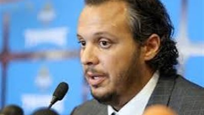 ممدوح عيد يغادر إلى الإمارات للاتفاق على معسكر بيراميدز الخارجي