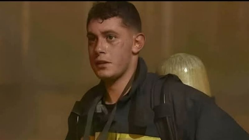 أحد أبطال الحماية