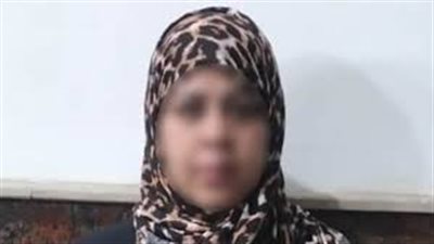 بتهمة تقديم محتوى يتضمن ألفاظًا إباحية القبض على أم عمر فراولة