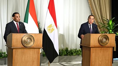 رئيس الوزراء: نأمل في استعادة السودان الشقيق للأمن والاستقرار وخروجه من محنته الحالية في أسرع وقت