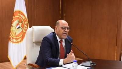 وزارة العمل تناشد المستحقين للمعاشات التقاعدية العراقية بالتوجه إلى 