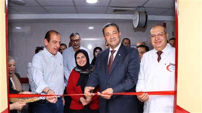 محافظ دمياط ونائب وزير الصحة يفتتحان جهاز تفتيت حصوات الكلى بمستشفى دمياط