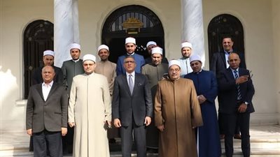 غدا بوابة المواطن الإخبارية تكرم اوائل طلبة الابتدائي و الإعدادي بالجيزة