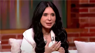 ظهور نجل دينا يثير الجدل في افتتاح أكاديمية الرقص الشرقي
