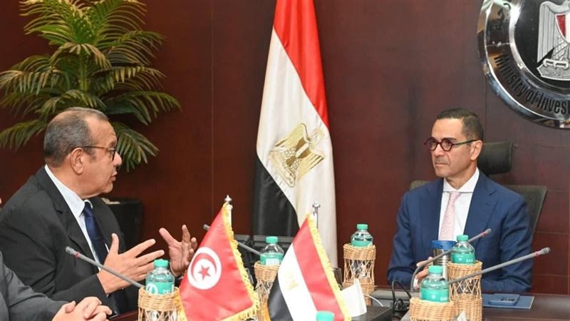 وزير الاستثمار والتجارة