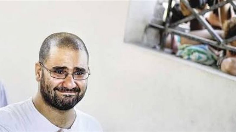 علاء عبد الفتاح 