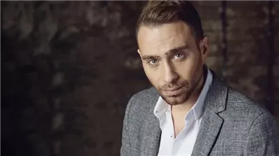 حسام حبيب يكشف حقيقة سفر شرين عبد الوهاب إلي الخارج