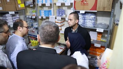 جولة مفاجئة لـ نائب وزير الصحة في كفرالشيخ وإحالة المقصرين للتحقيق